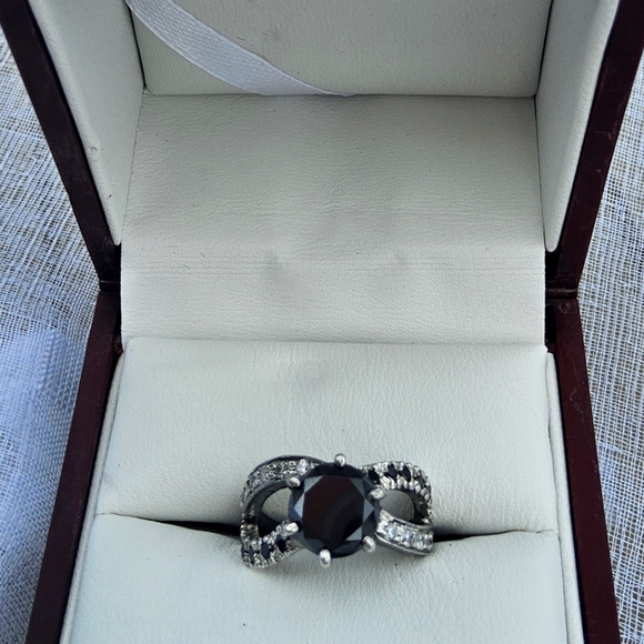 BLACK DIAMOND 2.5CT ROUND BLACK DIAMOND RING - Picture 1 of 9